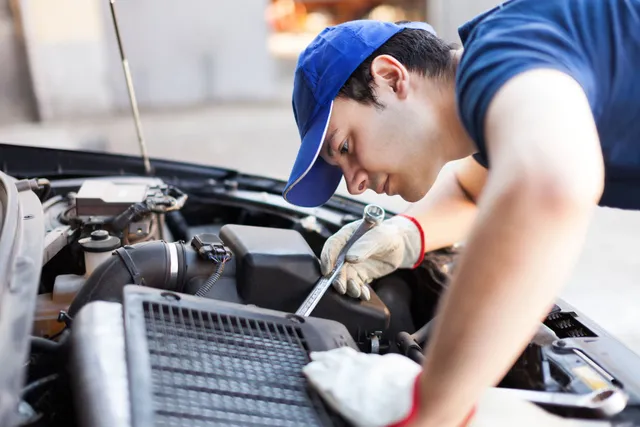 5 Ways Neighbourhood Auto Shops Strengthen the Places They Serve